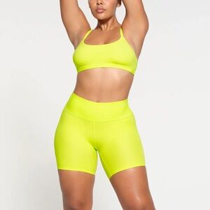Skims Fits Everybody Neon Short Set